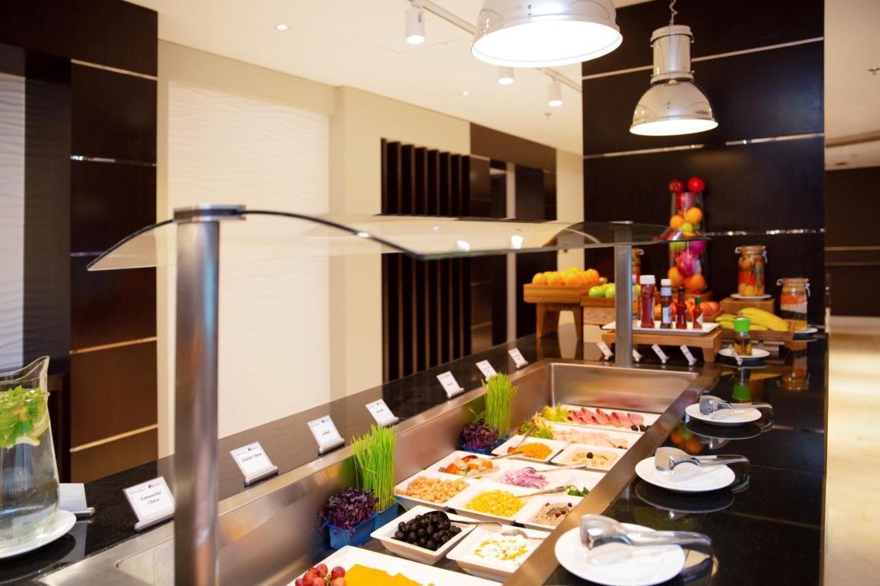 Premier Inn Doha Airport Eksteriør billede